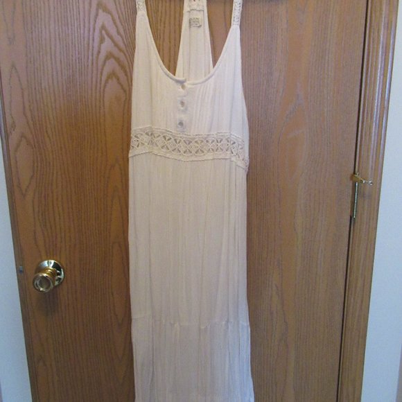 White Volcom Summer Dress Size 14 - Picture 1 of 2
